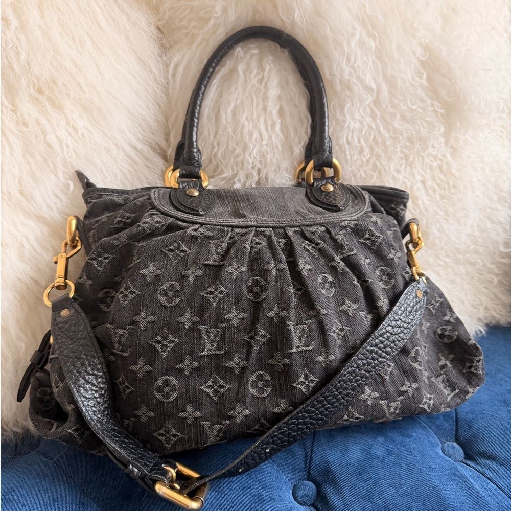 Louis Vuitton Monogram Neo Cabby MM